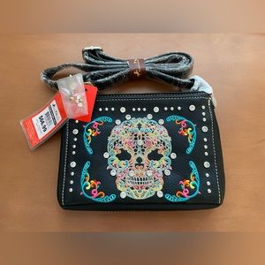 🛑🛑SOLD🛑🛑Montana West Sugar Skull Crossbody NWT